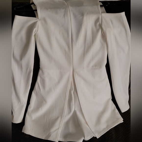 Boohoo white romper - Picture 3 of 3